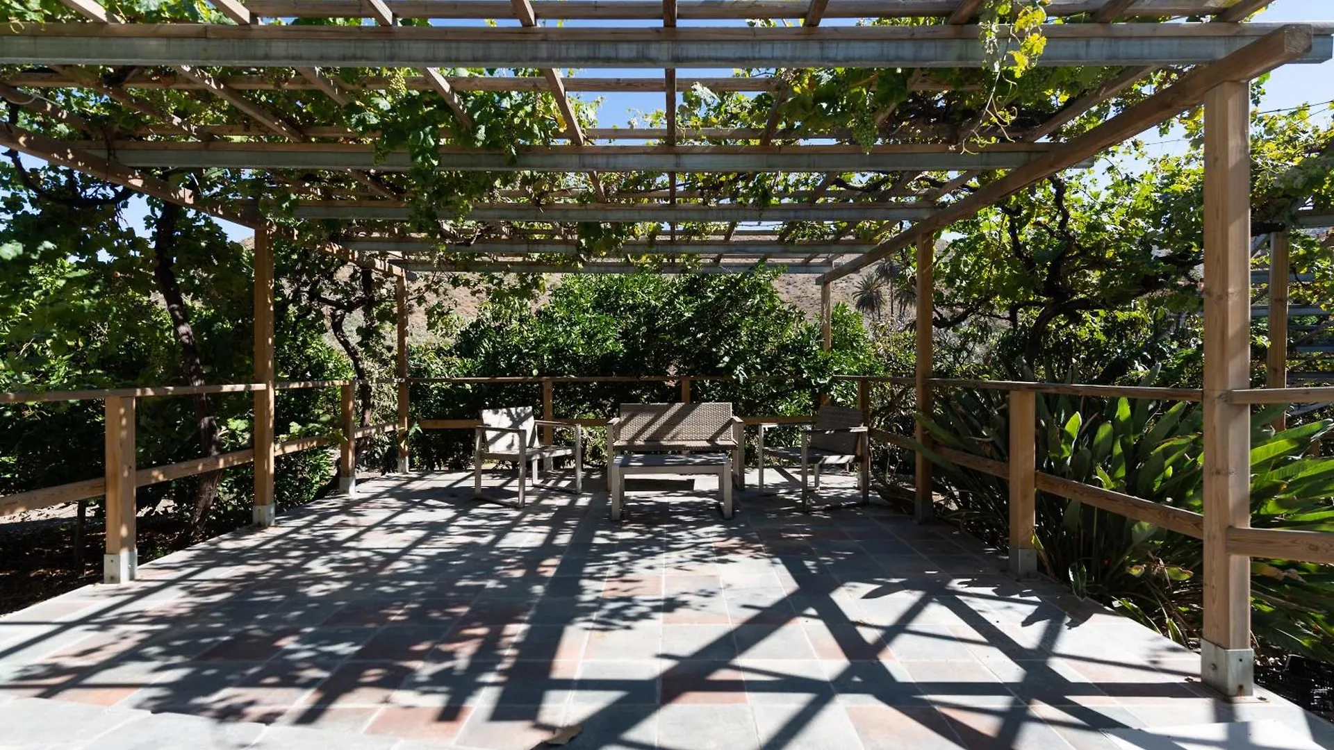Finca Oasis Holidays & Health - Charming Villas Balcon de Telde